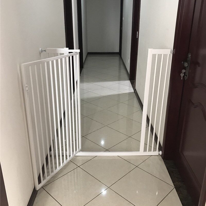 宠物门栏狗狗围栏防猫隔离栅栏大型犬定制婴儿童安全门楼梯口护栏