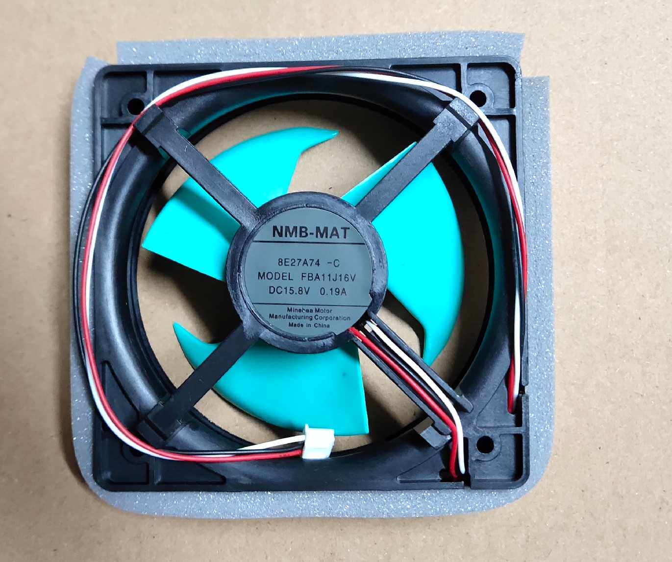 夏普冰箱风扇 MODEL FBA11J16VDC15.8V  0.19A