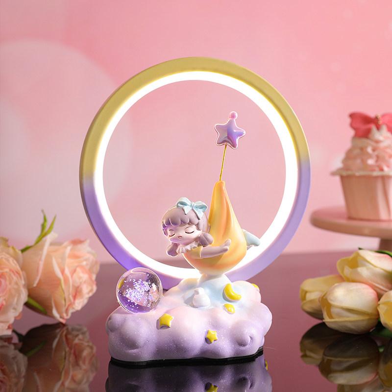 毕业礼物送女生可爱公主风少女小夜灯卧室房间装饰品摆件生日礼物