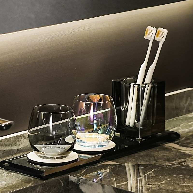 轻奢水晶收纳桌面置物架浴室梳妆洗漱台牙具梳子收纳化妆刷眉笔筒