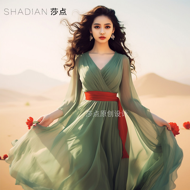 今年新款绿色连衣裙七分袖时尚年轻海边度假沙滩裙精致长裙子