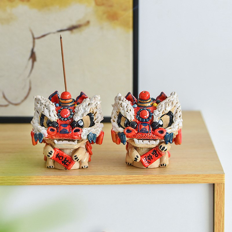 中国风舞狮醒狮香薰炉陶瓷摆件创意礼品开业乔迁礼物招财可爱狮子