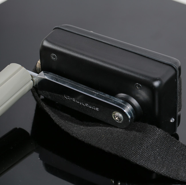 手摇发电机小型12V 220V应急电源户外自发电充电池数码对讲机平板