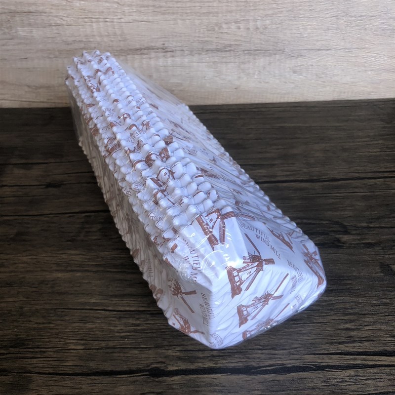 三角形耐高温防油烘焙蛋糕纸杯 热狗菠萝包淋膜纸托风车面包垫