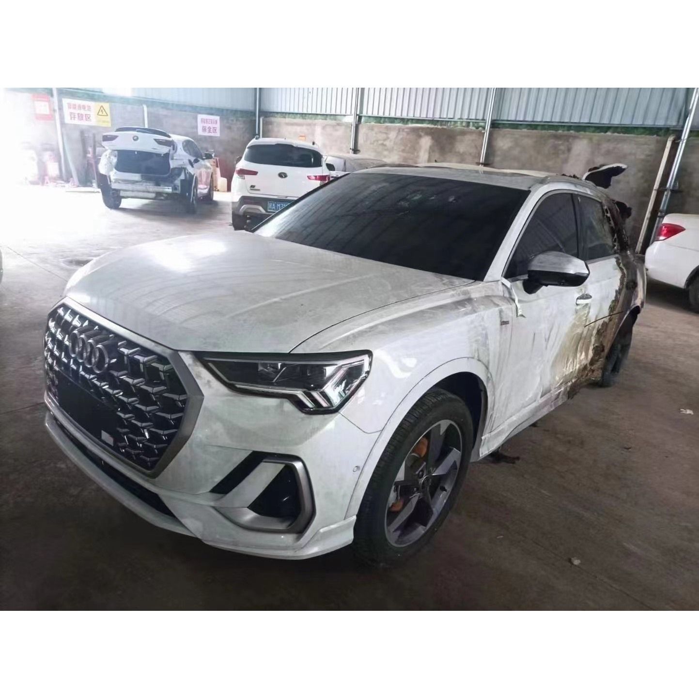 出售新款奥迪Q3L  83A底盘 全车电器配件 底盘 车门