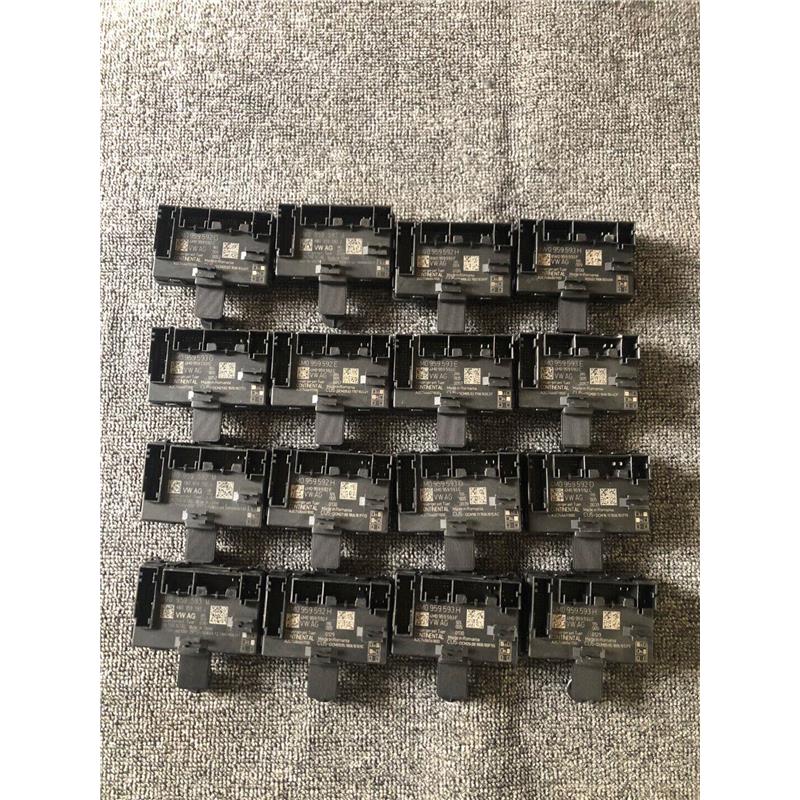 适用于奥迪A3 A4L A5 A6L A7 车门模块车门电脑