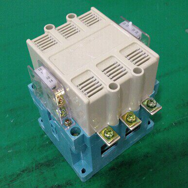 银触点 交流接触器 CJ20-100 线圈电压有220V 380V下单备注