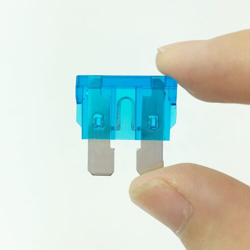 货车保险片插片汽车保险丝中号24V重卡配件5A/10A/15A/20A/25A35A
