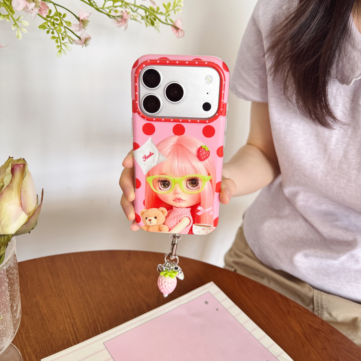 红色波点草莓芭比