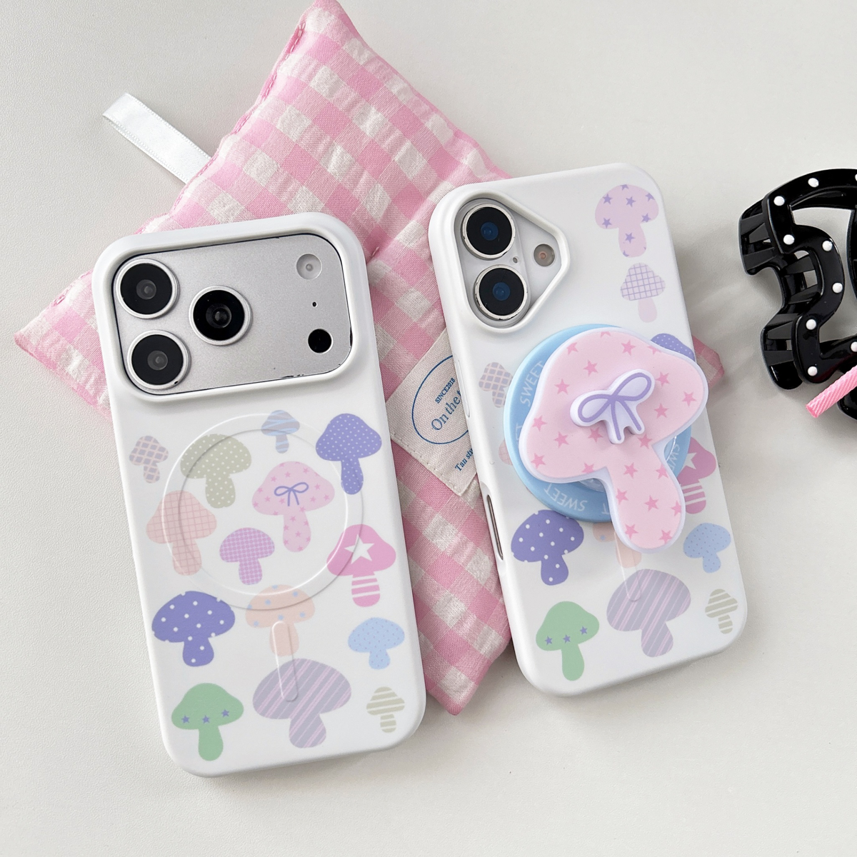 菲林磁吸彩色蘑菇适用苹果15时尚手机壳苹果15pro爆款手机壳新款17系列可爱粉嫩少女心手机保护壳