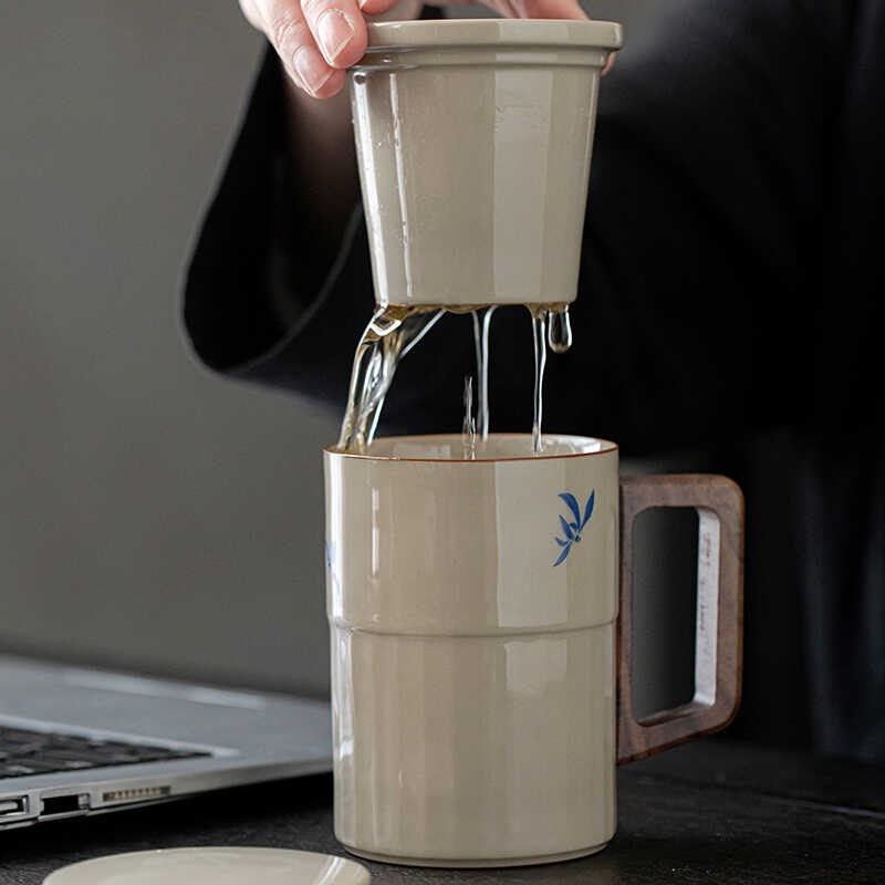 陶瓷水杯带盖草木灰马克杯办公室泡茶杯带过滤兰花喝水杯礼品定制