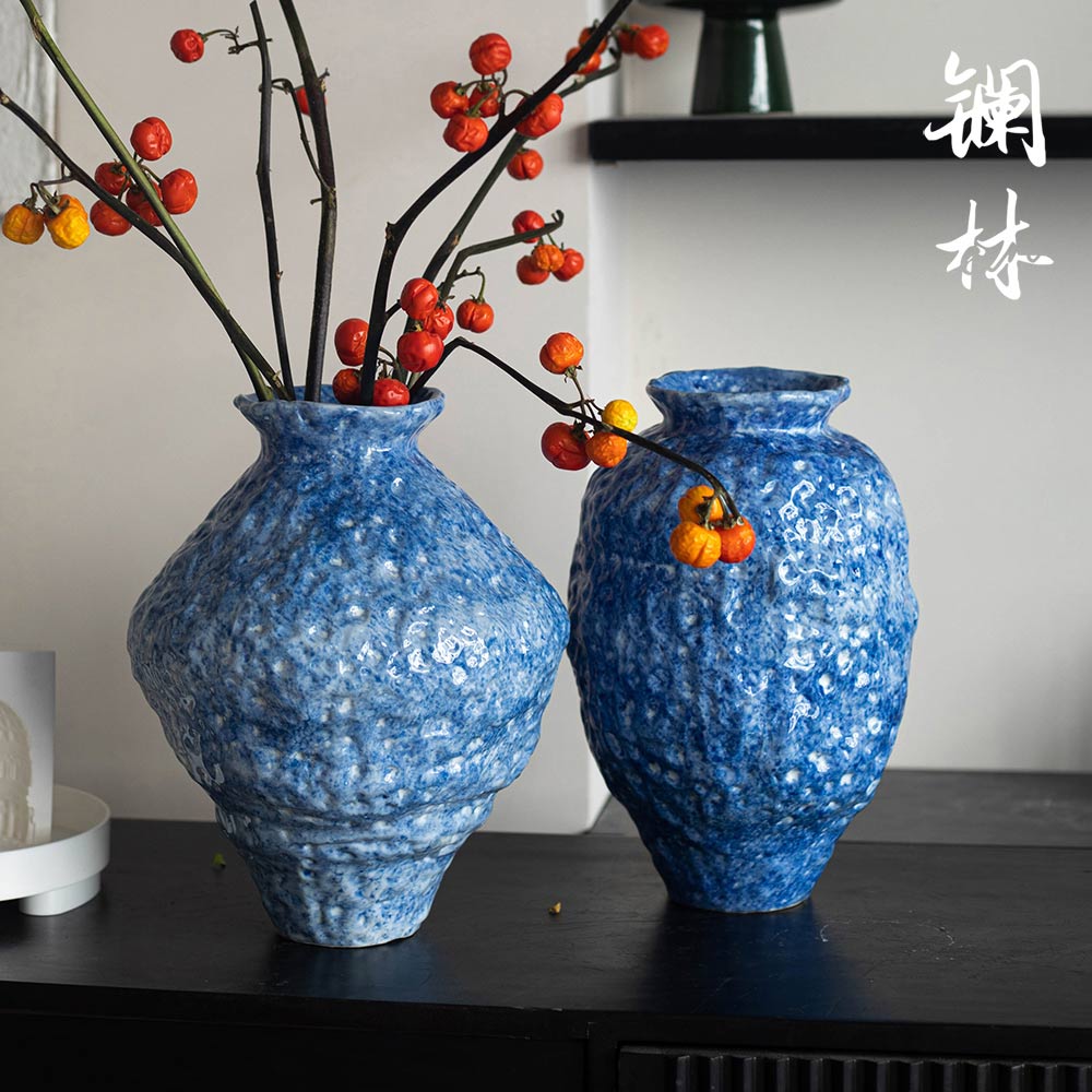 侘寂风锤纹鲜花水培两用陶瓷复古台面花瓶手工禅意粗陶罐蓝色妖姬