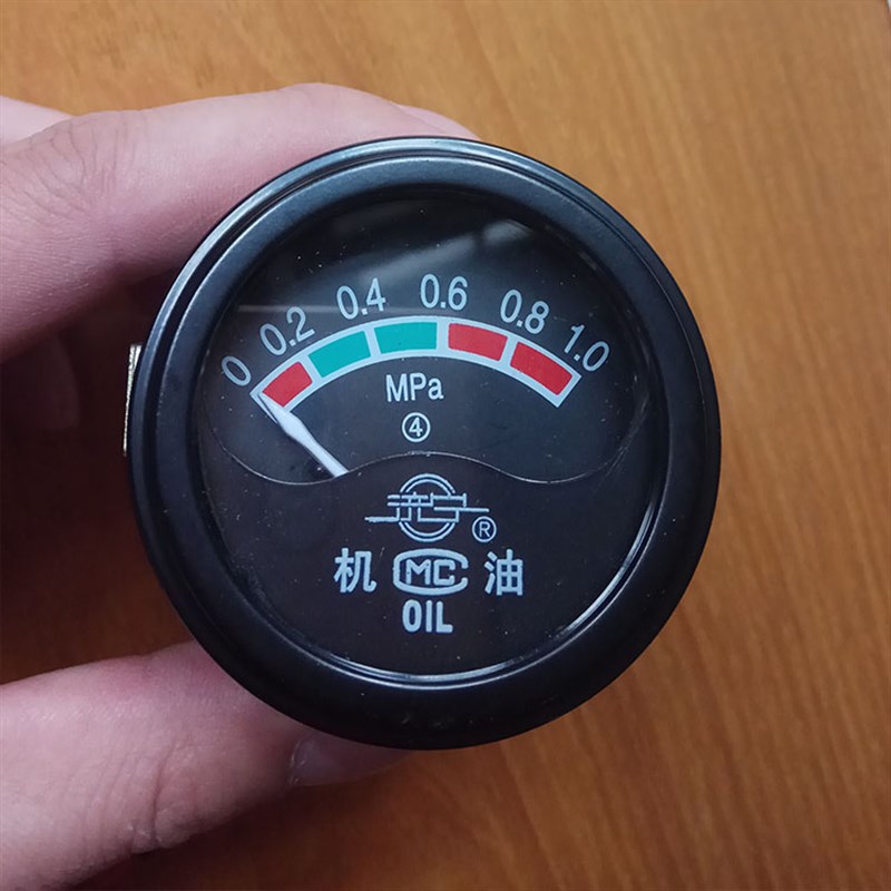 直感机油压力表货车拖拉机通用圆形油压表工程车油箱压力表不用电