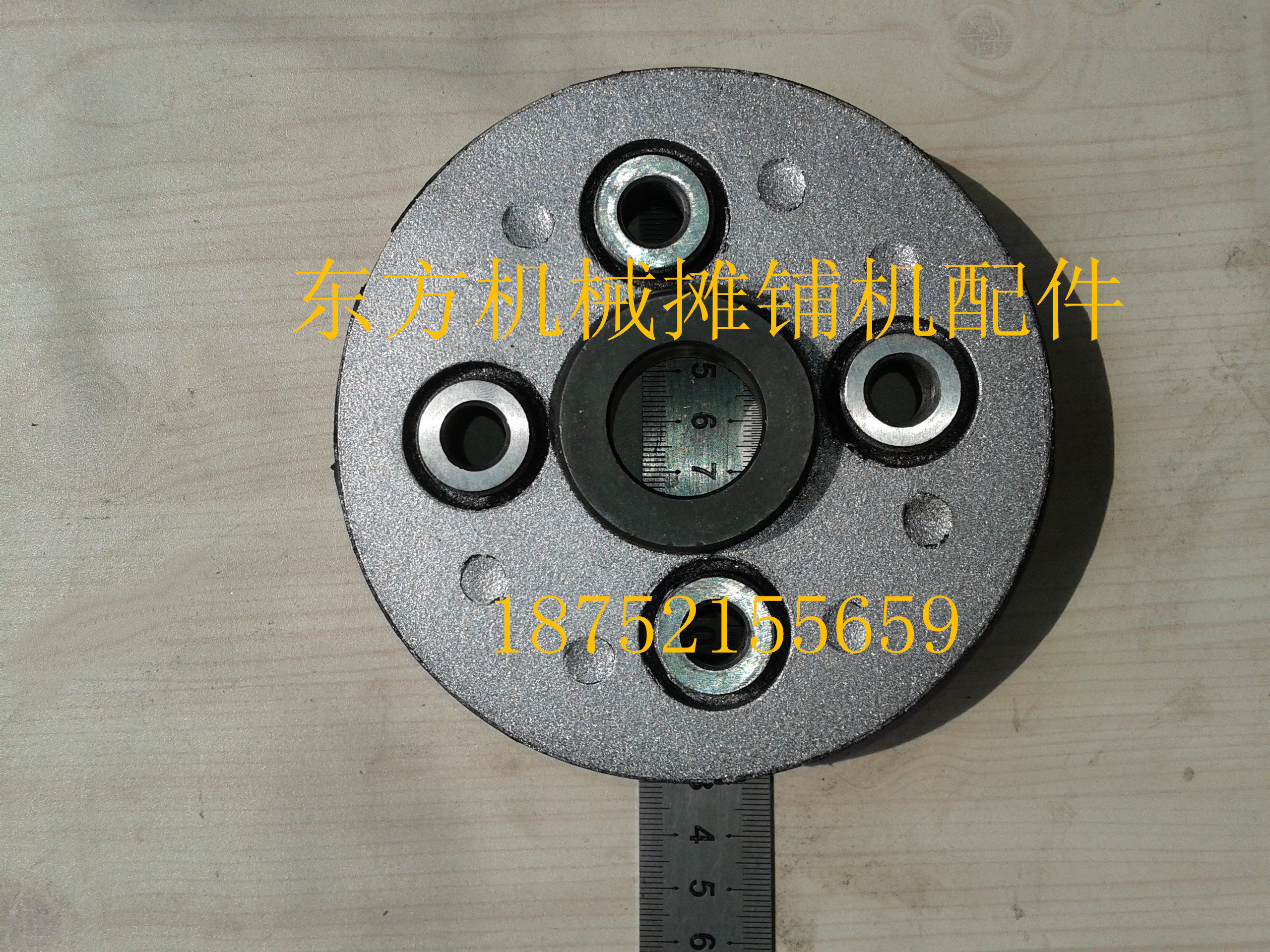 徐工压路机风扇减震器上柴6114发动机连接胶块风扇联轴器减震垫