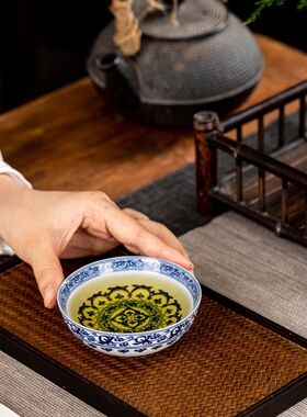 景德镇青花仿雍正宣德宝相杯普洱杯仿古个人茶具品茗开片复古中式