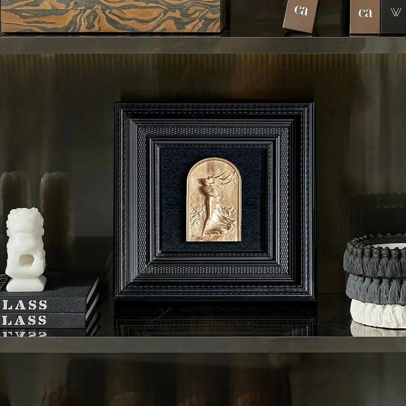 高级感金色石膏工艺品装饰画中古风立体人物图案挂画客厅卧室壁画