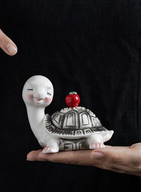 陶瓷可爱卡通小乌龟摆件精品茶玩茶台桌面庭院鱼缸造景盆景装饰品