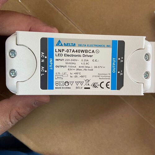 台达35W恒流开关电源700mA整流器39-57V灯具电源LNP-07A35WBCA
