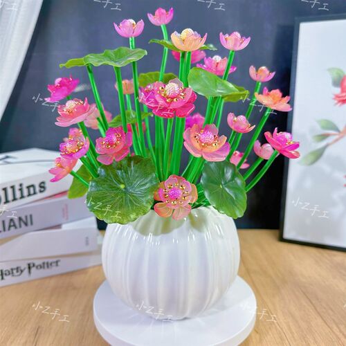 新品贵妃荷花材料包手工编织品DIY创意编织渐变荷花串珠摆件