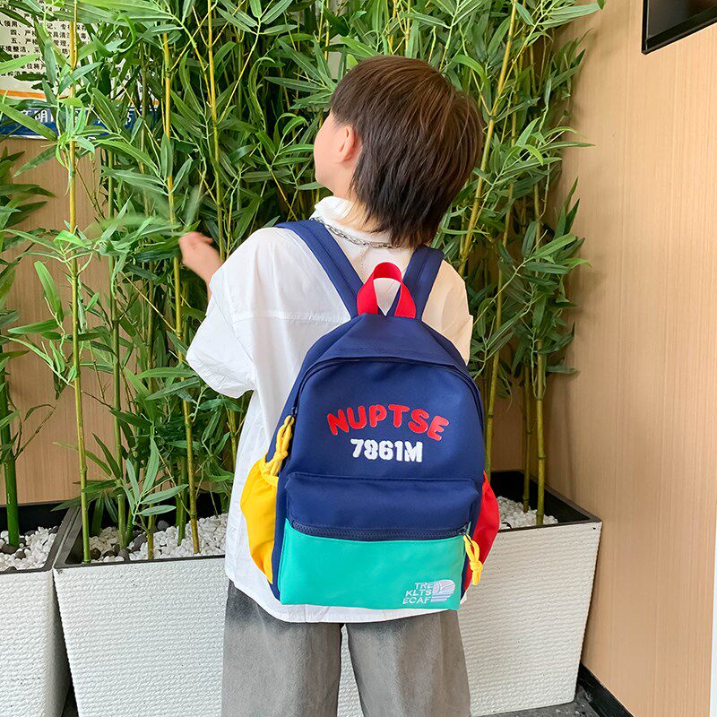 幼儿园书包2024新款韩版时尚男童E双肩包大容量轻便减负小学生揹