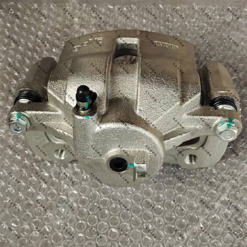 长安CS35 12-17年款前轮刹车分泵后轮制动卡钳碟刹带刹车片原厂