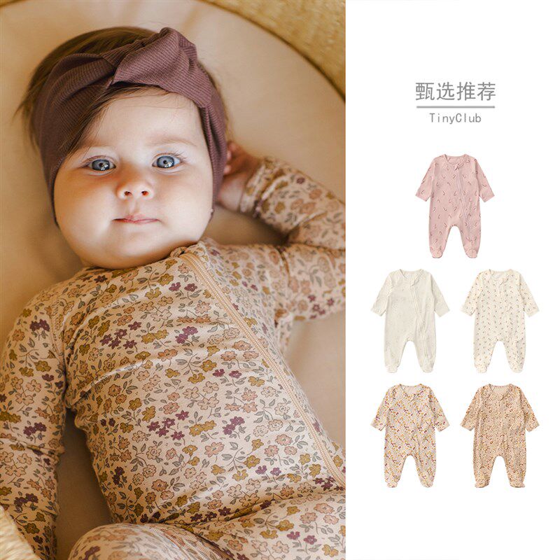 2025新款婴儿j印花连脚哈衣春季薄款ins网红宝宝拉链包手连体衣潮