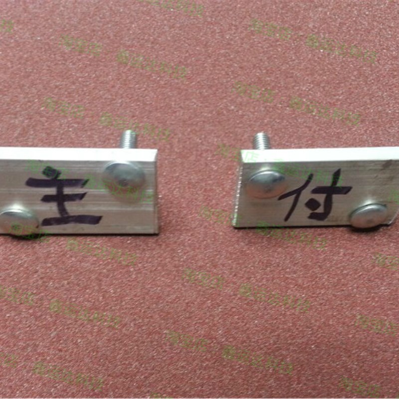 适用于斯巴鲁二次进气系统短时间代替堵头,拆了阀门车子可以开,