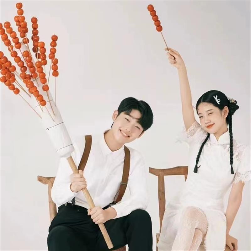 复古稻草冰糖葫芦展示架 可旋转可折叠移动 老式草靶子白色袋子款