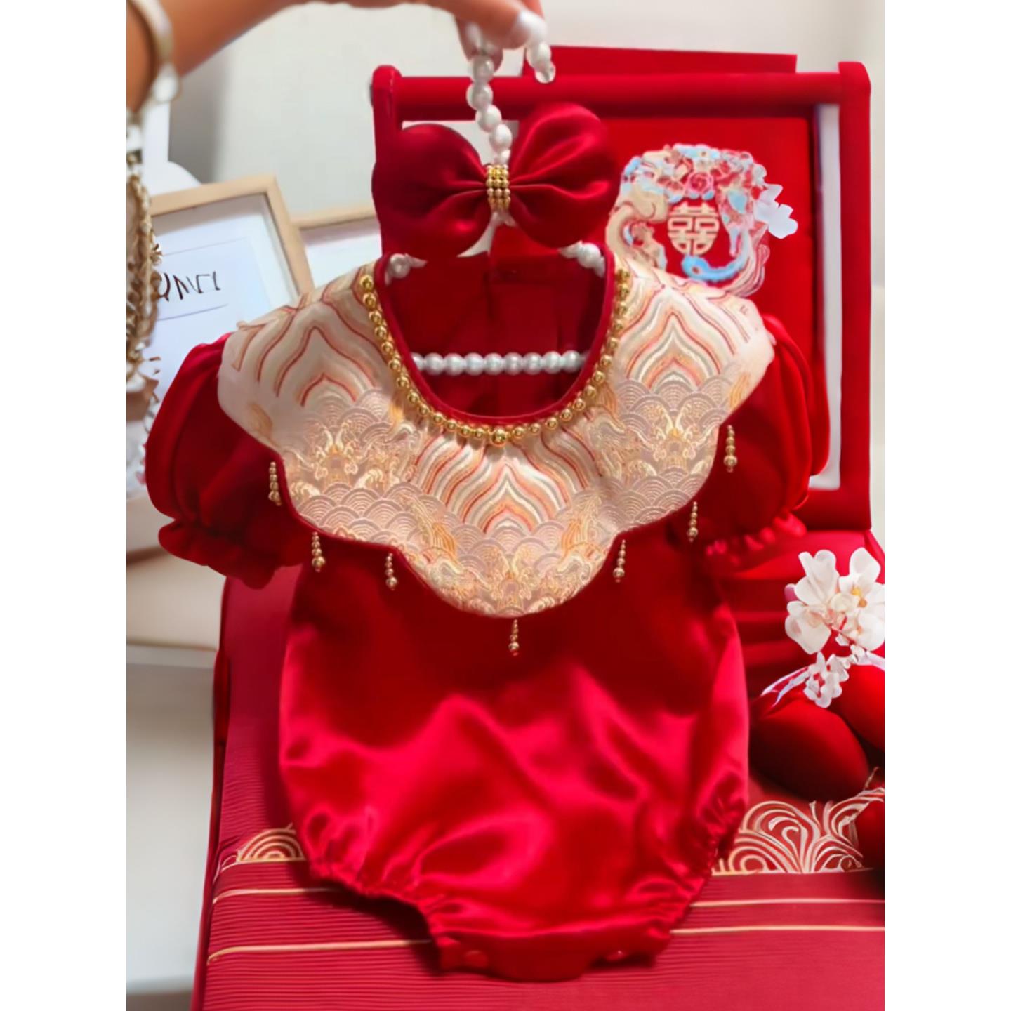 新中式女童红色连体衣新生儿周岁礼服爬服女宝宝国风包屁衣爬爬服