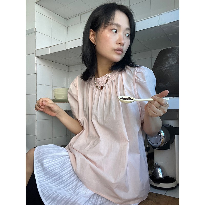 小众表妹 温q柔泡泡袖娃娃衫显瘦好穿