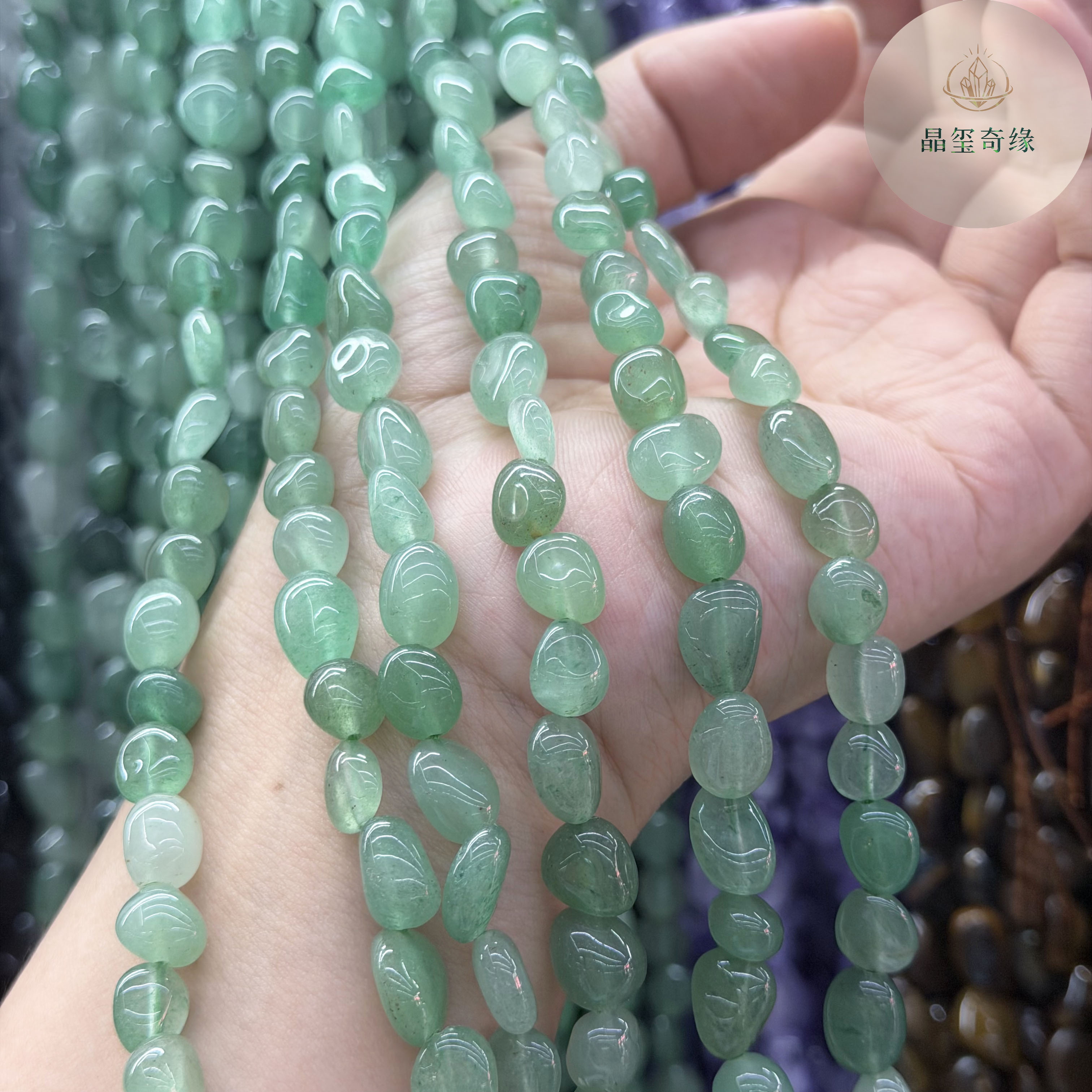 天然无优化绿东陵碎石散珠