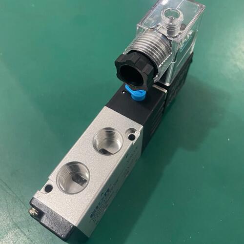 甄选电磁阀外贸出口款4V210-08 AC220V 防尘先到头 配阀 精品电磁