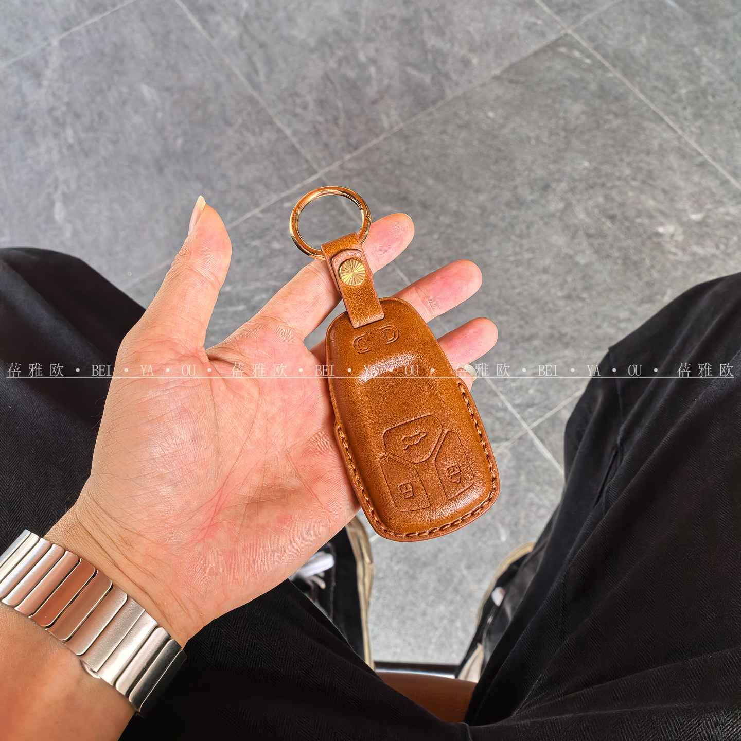 适用于奥迪a6l钥匙套25款a3l专用a7l汽车q4etron高级q7壳a8扣q6包