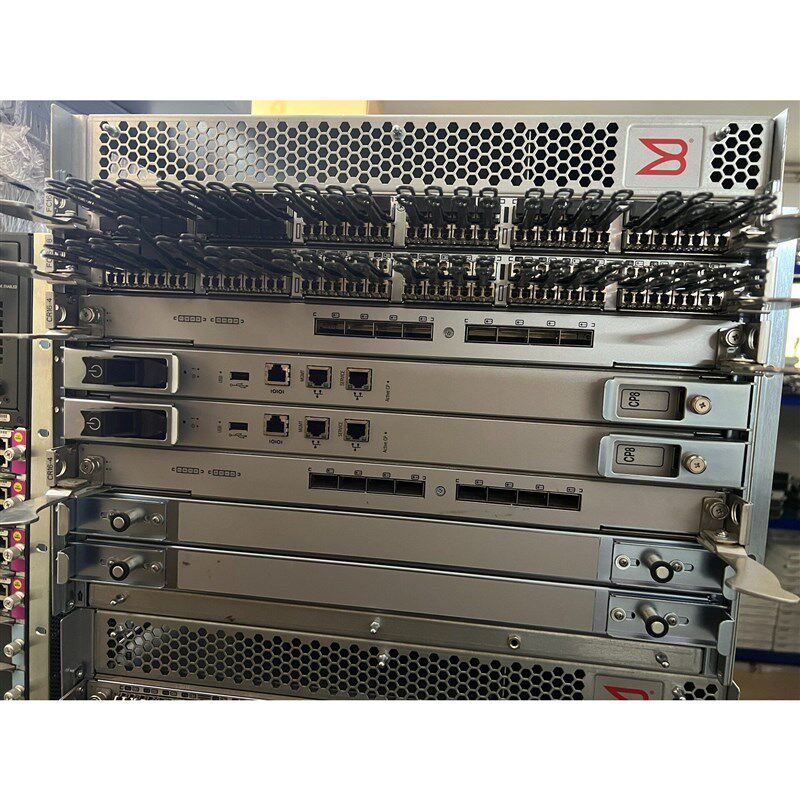 博科 DCX 8510-4 网络交换机,成色几乎全新.配置包