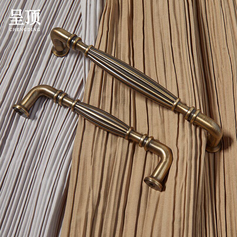 呈顶法式古铜色黄铜衣柜门抽屉长拉手把手橱柜厨房鞋柜欧式中古风