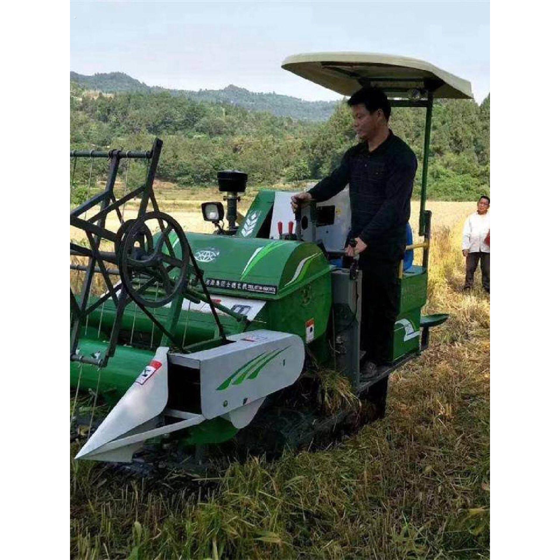 家用带仓自走式割稻机柴油全自动小型履带式水稻小麦联合收割机