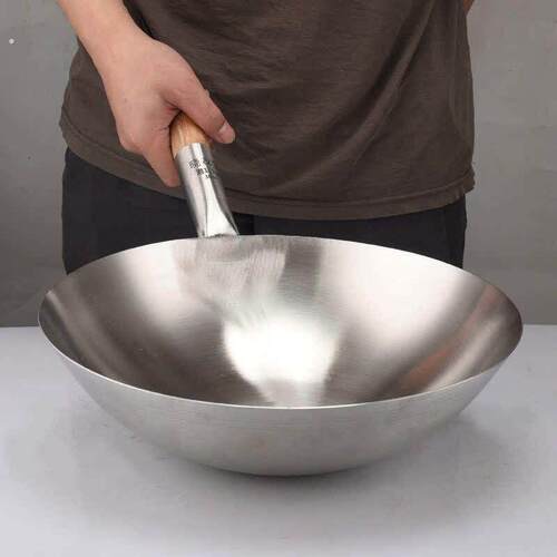 304特厚不锈钢水瓢不锈钢炒菜勺汤勺水勺饲料勺大锅瓢汤勺菜壳