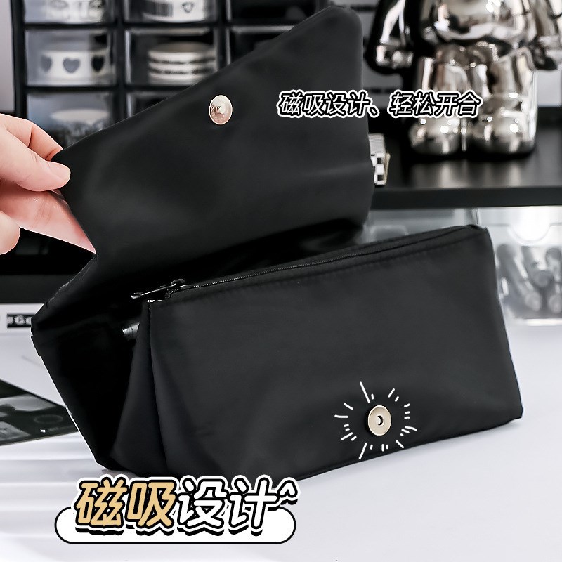 三角笔袋立体多层耐脏简约透明小众嗞吸创意大容量新款百搭文具袋