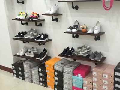 鞋店鞋架展示架店铺层板包包童鞋服装店货架鞋柜鞋陈列欧式复古创图片