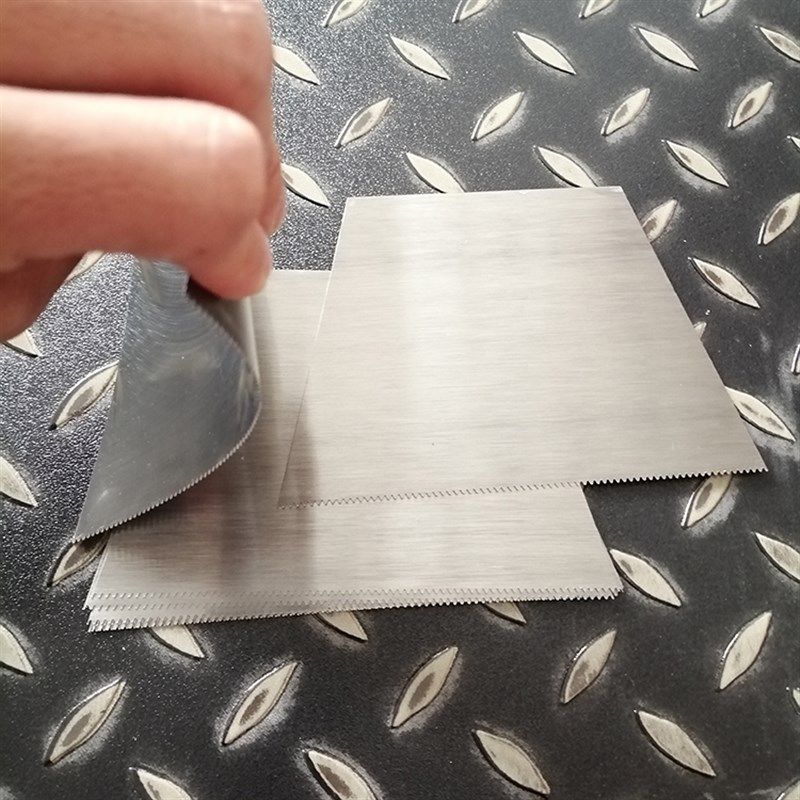 【万能胶刮片】木工专用超薄小锯齿钢铁塑料万能胶聚氨酯胶刮板刀