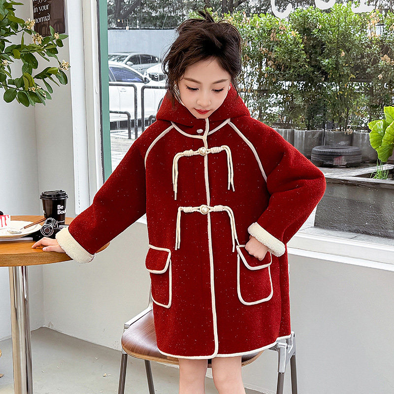 女童外套秋冬款2023新款加绒加厚国风中大童红色新年衣服毛呢大衣