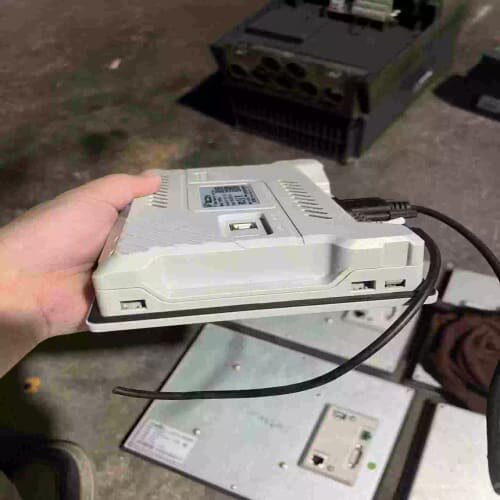 议价产品 触摸屏 PI3070IE 一台