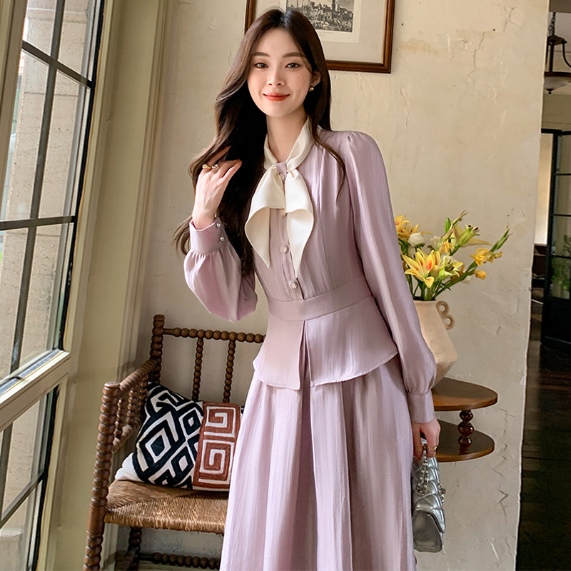 有里布2026春季新款女法式蝴蝶结假两件收腰显瘦衬衫连衣裙