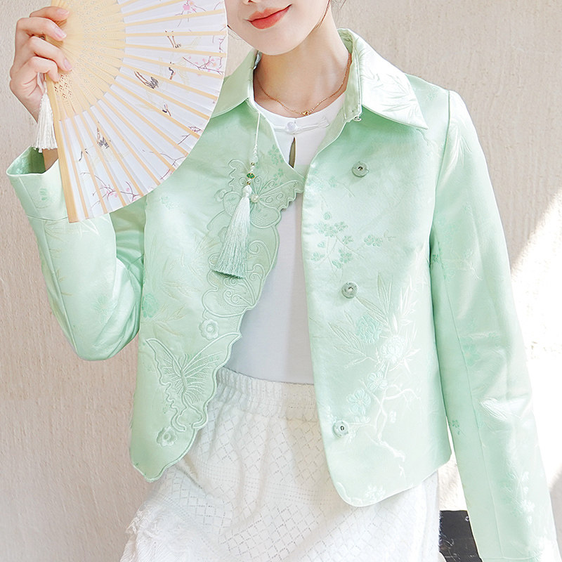 ATAR新中式2025春装新款蝴蝶绣花衬衫式短外套 女提花流苏小西服