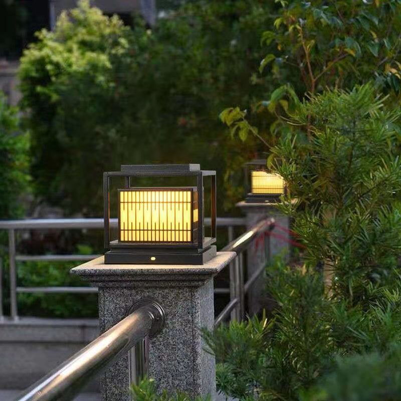 太阳能柱头灯遥控户外防水别墅庭院灯门柱灯家用大门围墙灯草坪灯
