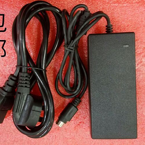 适用美凯12V5A4针电源适配器PDN-60-03A显示器电源适配器12V5A4针