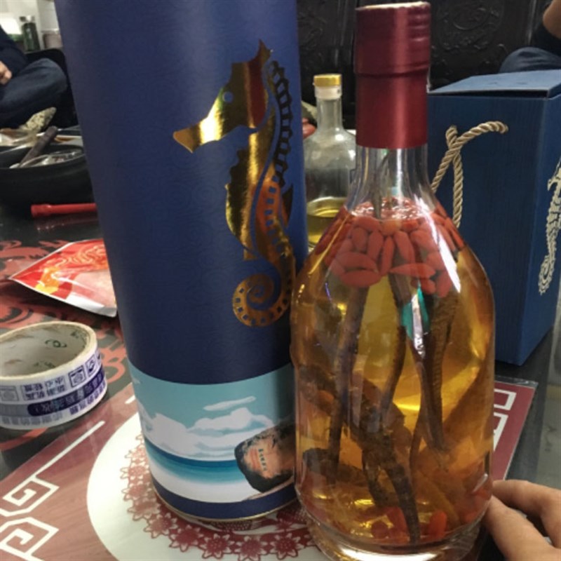 6斤洋酒瓶泡酒瓶3L空酒瓶泡酒瓶玻璃酒瓶装饰品大酒瓶酒柜摆件