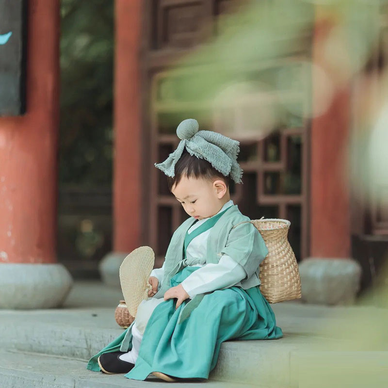 汉服儿童中国风古装春秋男女童国学服表演出宝宝周岁礼服唐装夏季