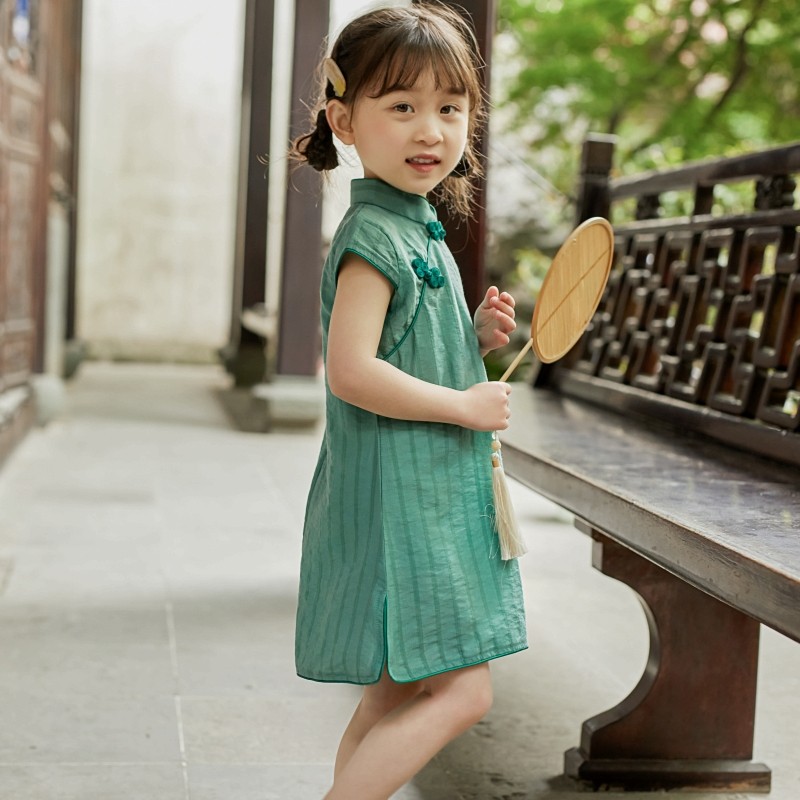 女童旗袍2023夏款宝宝条纹中国风连衣裙儿童绿色夏季旗袍裙汉服