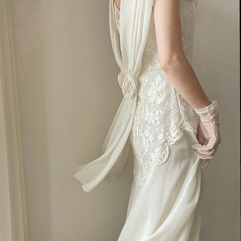 梵娜仙衣法式简约轻婚纱新娘新款小个子森系迎宾出门纱订婚礼服裙